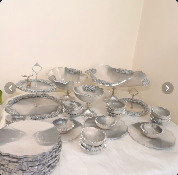 سرویس پذیرایی رزینی ۱۸ نفره