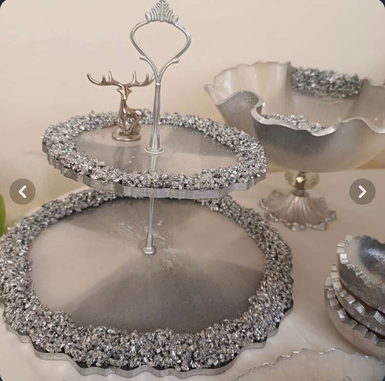 سرویس پذیرایی رزینی ۱۸ نفره