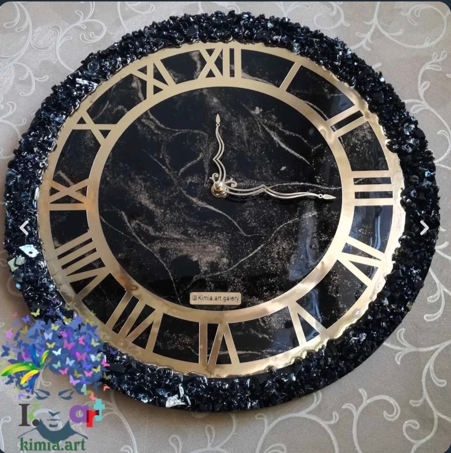 ساعت دیواری رزینی و کریستالی مشکی لوکس