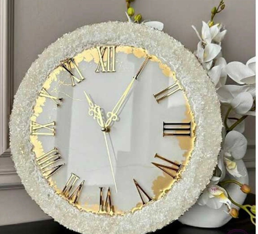 ساعت دیواری رزینی کریستالی عروس لوکس