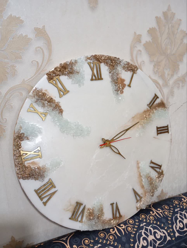 ساعت دیواری رزینی